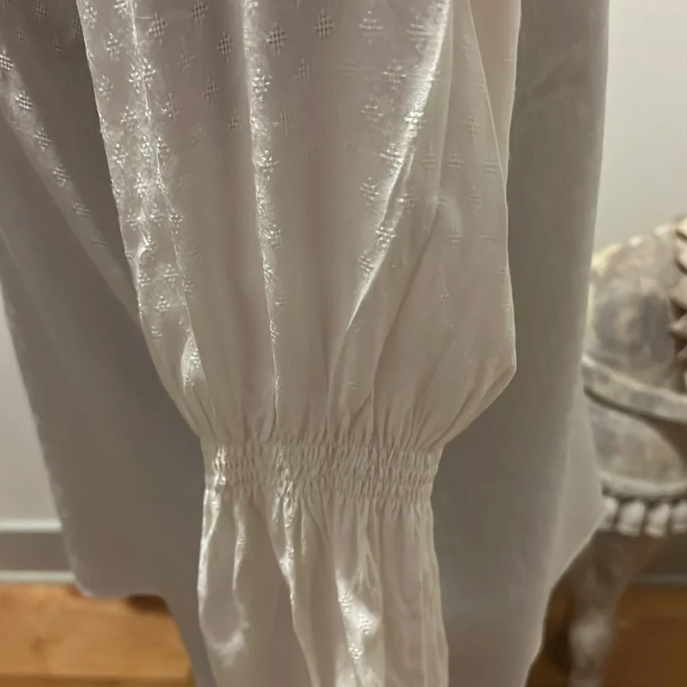 1. State Boho ivory top peasant blouse long sleeves Sz M‎